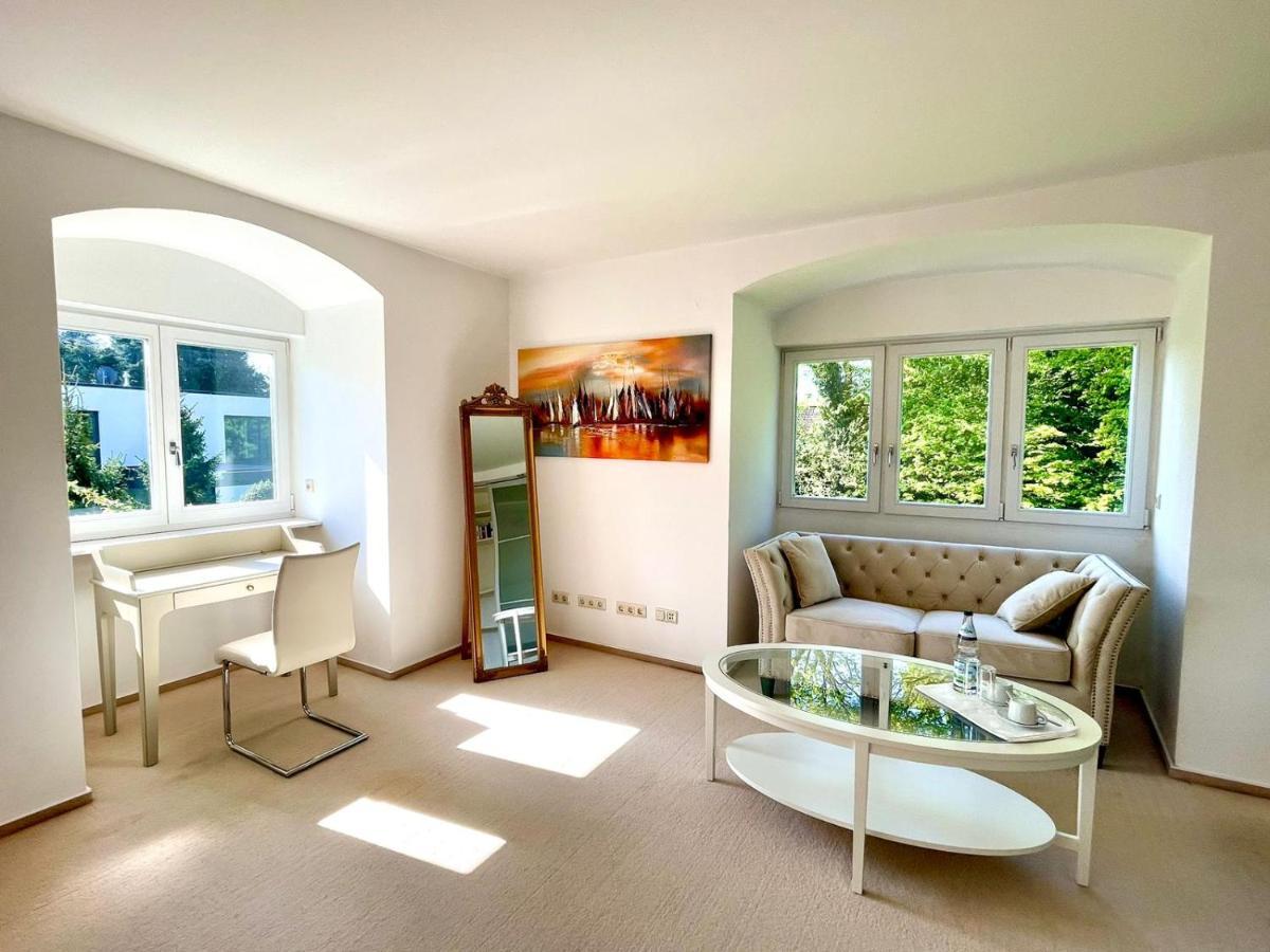 Villa Julian Doppelzimmer Aurich Esterno foto